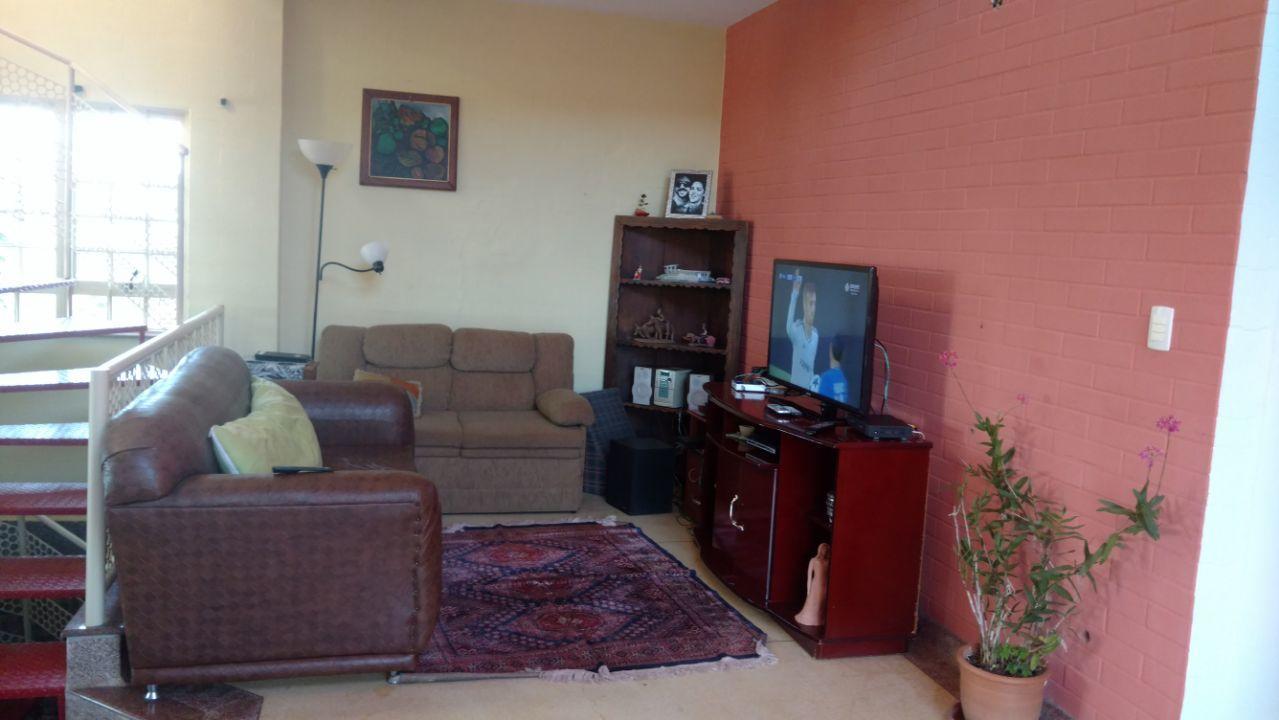 Sitio Girassol Hostel Caconde Εξωτερικό φωτογραφία